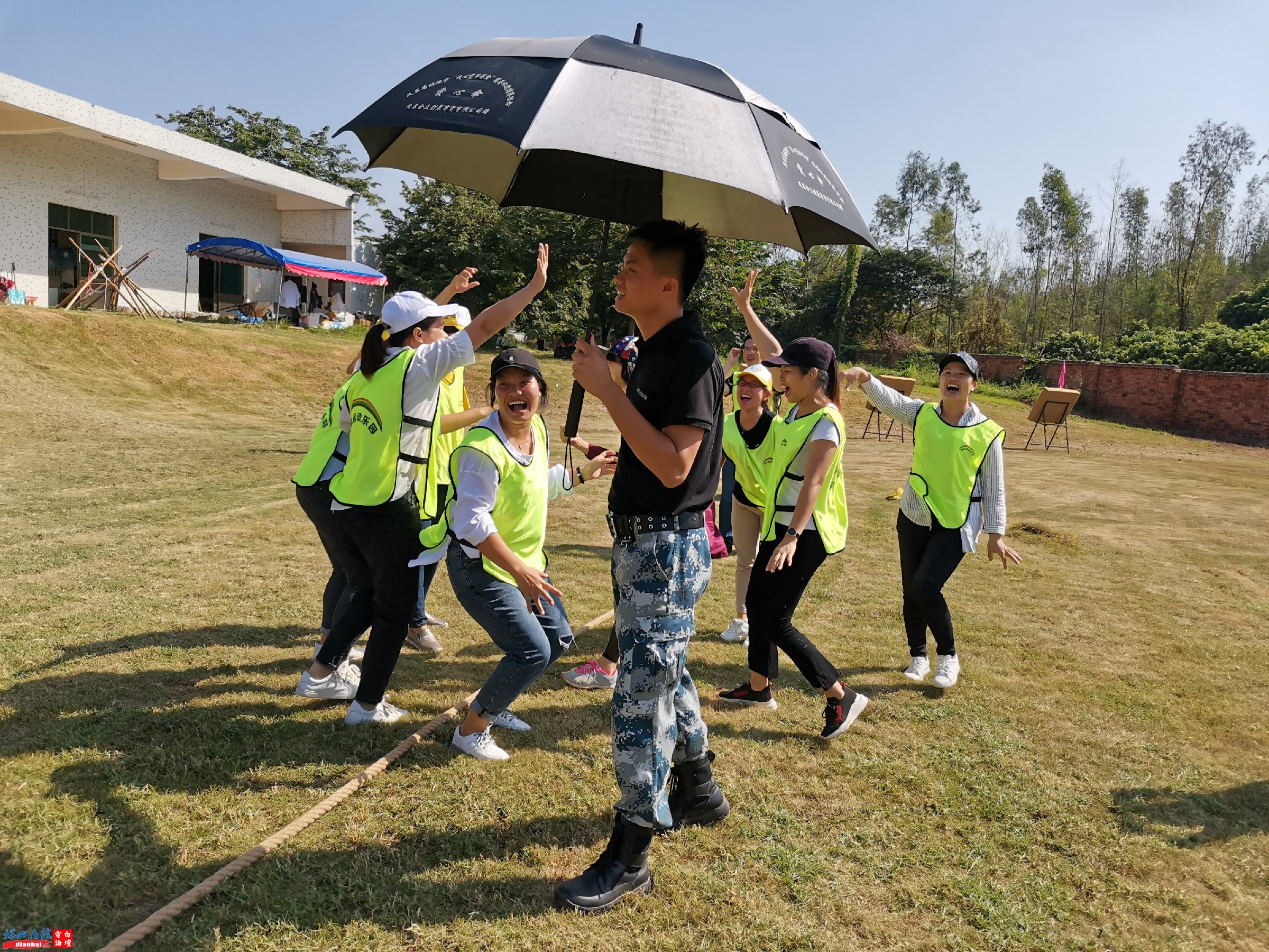 6、拔河比赛5.jpg